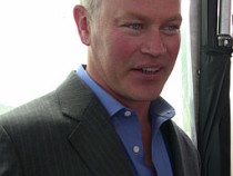 Neal_McDonough